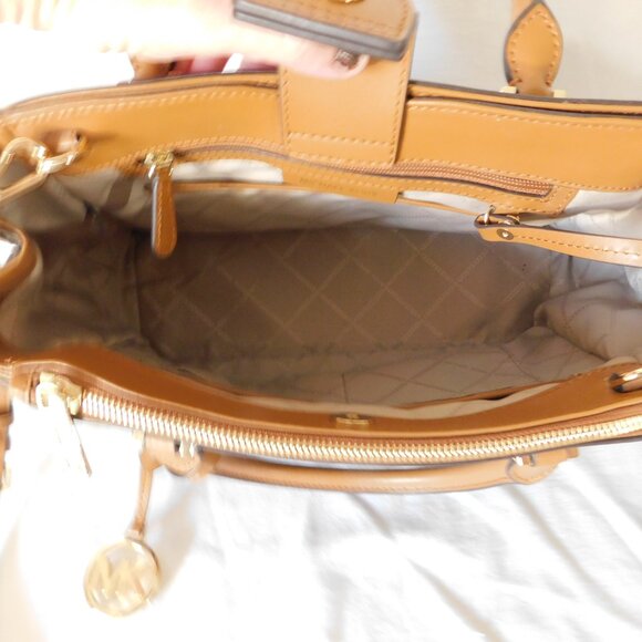 Medium Michael Kors Signature Brown & Camel Leather Tote Handbag Purse - Picture 12 of 15